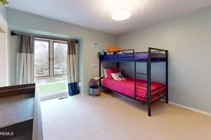 169 Nathan Dr, North Brunswick Township, NJ 08902 - Photo 16