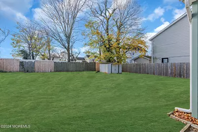 29 Drs James Parker Boulevard, Red Bank, NJ 07701 - Photo 14