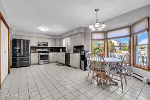 402 Atlantic City Ct, Lanoka Harbor, NJ 08734 - Photo 18