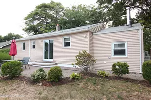 815 Shady Lawn Way, Keyport, NJ 07735 - Photo 2