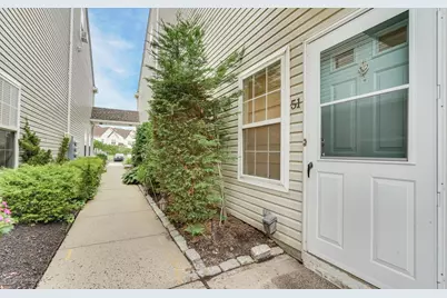 51 Richmond Court, Tinton Falls, NJ 07712 - Photo 30