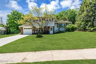 5 Hawaii Rd, Jackson, NJ 08527 - Photo 44