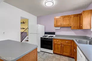 5 Hawaii Rd, Jackson, NJ 08527 - Photo 12