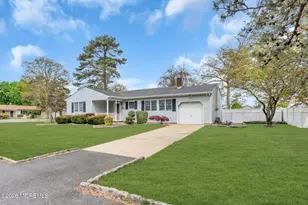 801 Broadway Blvd, Toms River Township, NJ 08757 - Photo 2
