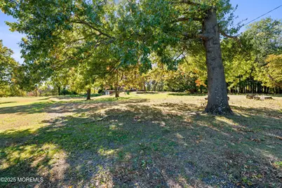 74 Reynolds Drive, Eatontown, NJ 07724 - Photo 8