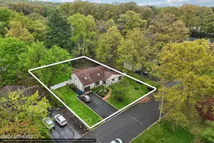 4 Woodland Rd, Holmdel, NJ 07733 - Photo 44