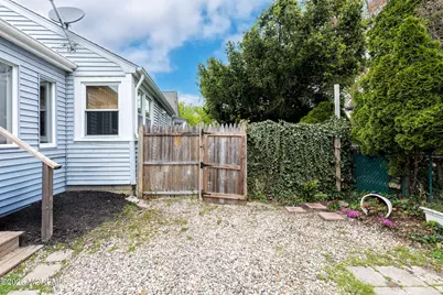 46 W Cape May Avenue, Ocean Gate, NJ 08740 - Photo 32