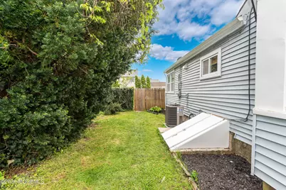 46 W Cape May Avenue, Ocean Gate, NJ 08740 - Photo 30