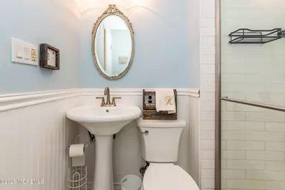 46 W Cape May Avenue, Ocean Gate, NJ 08740 - Photo 14