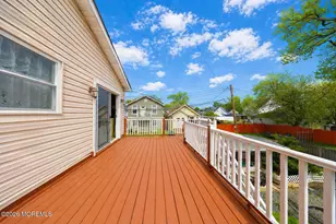 34 Evergreen Pl, Keansburg, NJ 07734 - Photo 16
