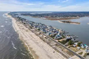 492 Ocean Ave, Sea Bright, NJ 07760 - Photo 98