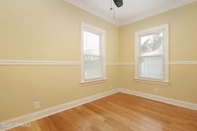 45 Manning Street, Red Bank, NJ 07701 - Photo 24