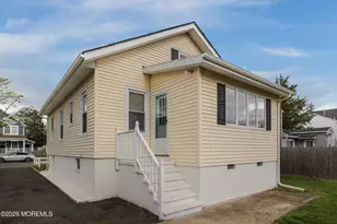 45 Manning St, Red Bank, NJ 07701 - Photo 10