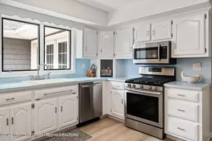 425A Atlantic Ave, Spring Lake, NJ 07762 - Photo 18