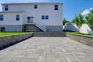 3 Annapolis St, Farmingdale, NJ 07727 - Photo 36