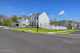 3 Annapolis St, Farmingdale, NJ 07727 - Photo 4
