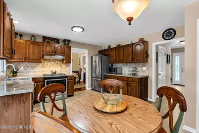 35 Brook Street, Farmingdale, NJ 07727 - Photo 24