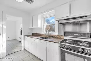 117 Dugan Ln, Toms River Township, NJ 08753 - Photo 12