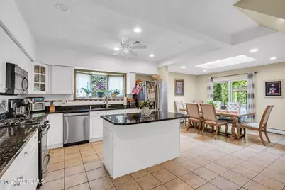 29 Woodrow Street, Oakhurst, NJ 07755 - Photo 14