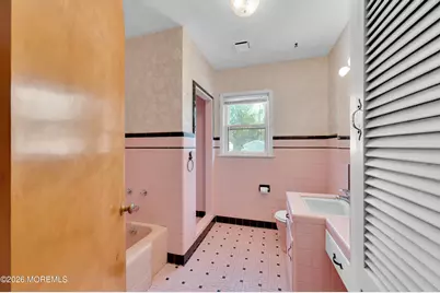 19 Murray Street, Freehold, NJ 07728 - Photo 12