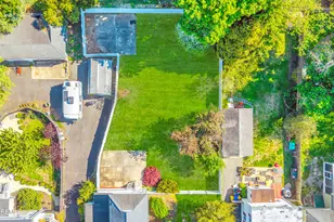 19 Murray St, Freehold, NJ 07728 - Photo 28