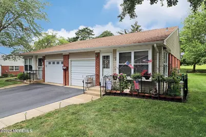 107 B Constitution Boulevard, Whiting, NJ 08759 - Photo 6