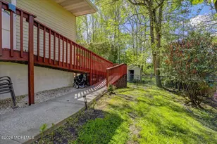 9 Manor Ct, Manalapan Township, NJ 07726 - Photo 44