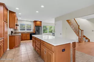 10 Daum Rd, Manalapan Township, NJ 07726 - Photo 28