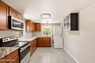 517 Newtons Corner Rd, Howell Township, NJ 07731 - Photo 12