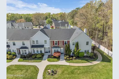16 Vassar Place, Morganville, NJ 07751 - Photo 2
