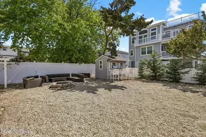 301 W 18th Street, Ship Bottom, NJ 08008 - Photo 32