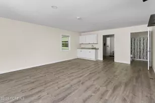 251 Locust Ave, Howell Township, NJ 07731 - Photo 20