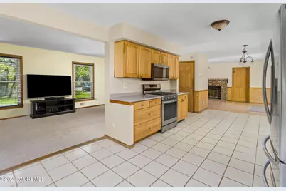 251 Locust Avenue, Howell Township, NJ 07731 - Photo 14
