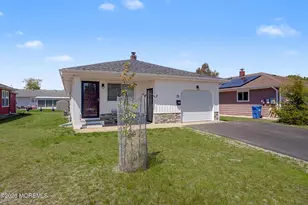 28 Montserrat St, Toms River Township, NJ 08757 - Photo 2
