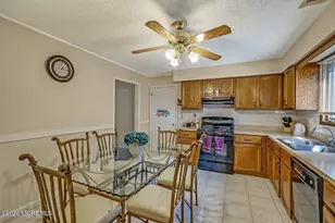 178 Mountainview Dr, Lakewood, NJ 08701 - Photo 14