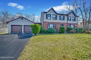 178 Mountainview Dr, Lakewood, NJ 08701 - Photo 4