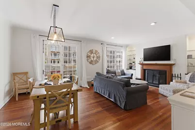26 Half Moon Isle Isle, Jersey City, NJ 07305 - Photo 10