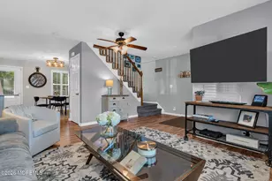 9 Sycamore Ln, Fair Haven, NJ 07704 - Photo 6