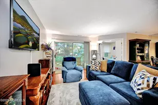 335 Sunshine Ct, Englishtown, NJ 07726 - Photo 8