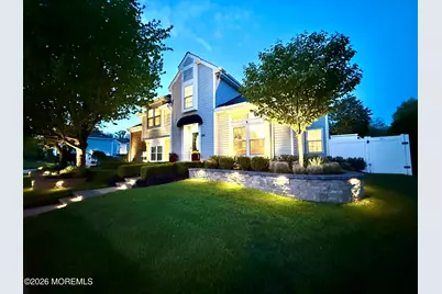 194 Kentucky Way, Freehold, NJ 07728 - Photo 4