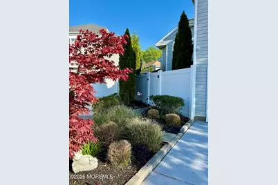 194 Kentucky Way, Freehold, NJ 07728 - Photo 44