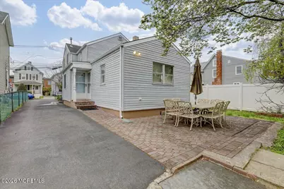 27 Washington Street, Red Bank, NJ 07701 - Photo 28
