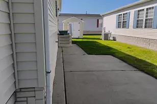 602 Walden Way, Whiting, NJ 08759 - Photo 2