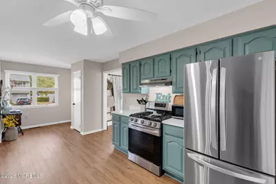 516 Barclay Drive, Point Pleasant, NJ 08742 - Photo 10