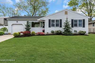 516 Barclay Drive, Point Pleasant, NJ 08742 - Photo 2