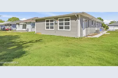 429 Saint Thomas Drive, Toms River Township, NJ 08757 - Photo 30