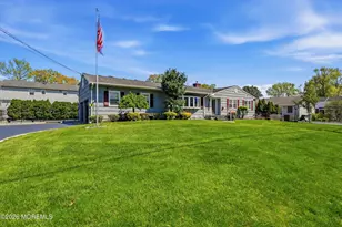 1903 Holbrook St, Oakhurst, NJ 07755 - Photo 2