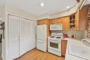 131 Barclay Dr, Point Pleasant, NJ 08742 - Photo 10