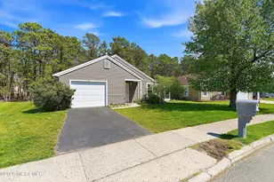 13 Abbey Ct, Forked River, NJ 08731 - Photo 4