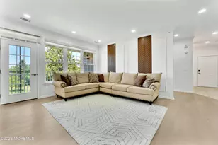 110 Shinnecock Dr, Manalapan Township, NJ 07726 - Photo 4